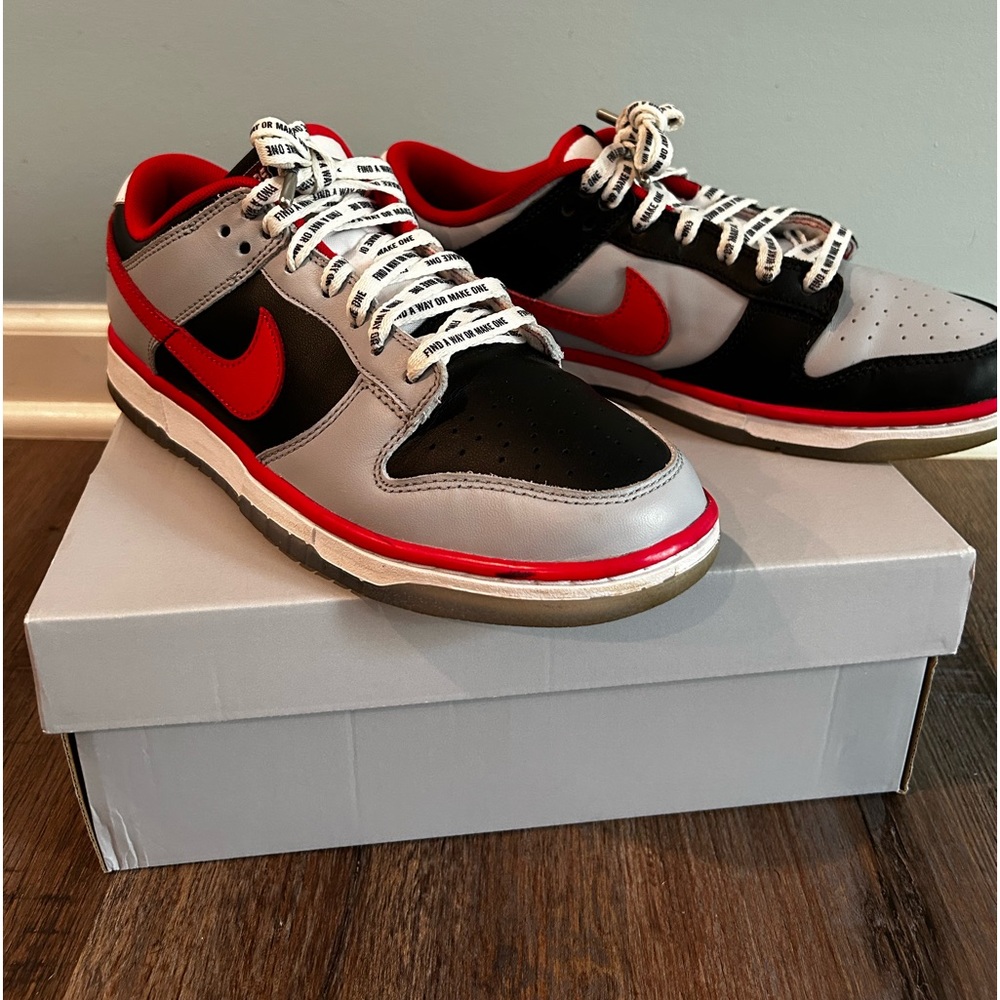 Nike Dunk Low Clark Atlanta University